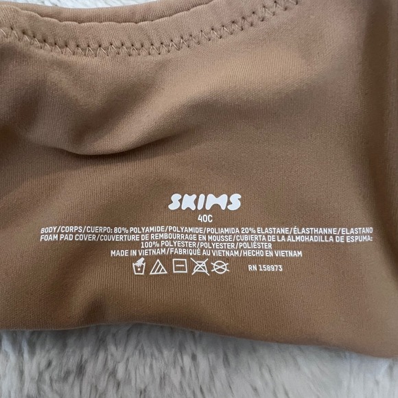 Skims Women's Fits Everybody T-Shirt Bra Clay Tan Underwire Molded Cup 40C NWT - Picture 8 of 9